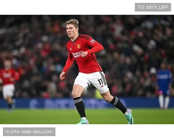 斯图加特青春风暴席卷 德甲黑马展现高位逼抢威力 斯图加特青春风暴席卷 德甲黑马展现高位逼抢威力